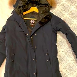 COPY - Barely worn too small for me.